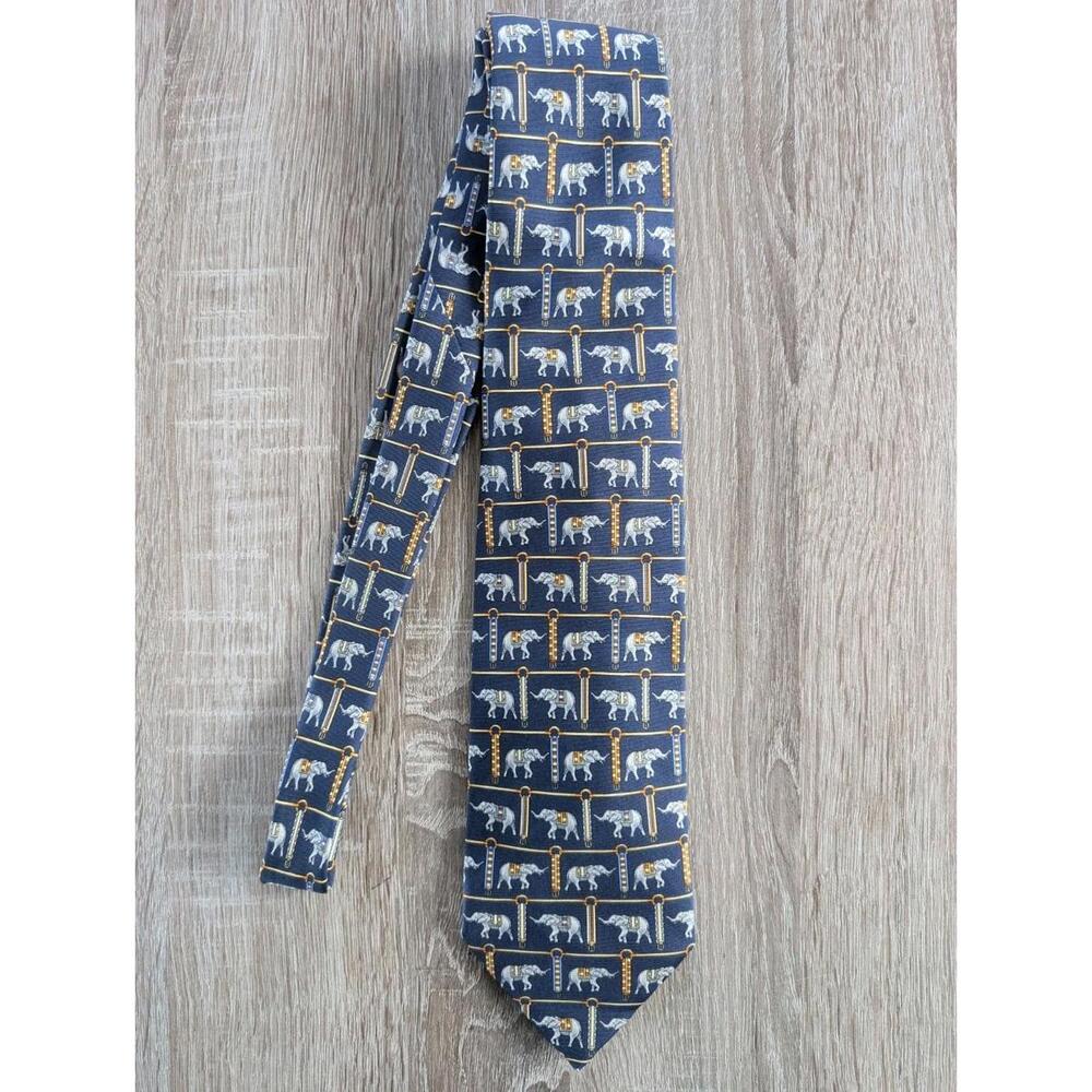 Vintage Burberrys 100% Silk Tie With Elephant Print Navy Blue